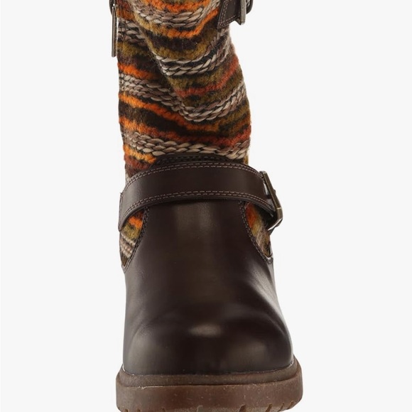 New Muk Luks Brown Boots with Multicolor Knit - Picture 5 of 9